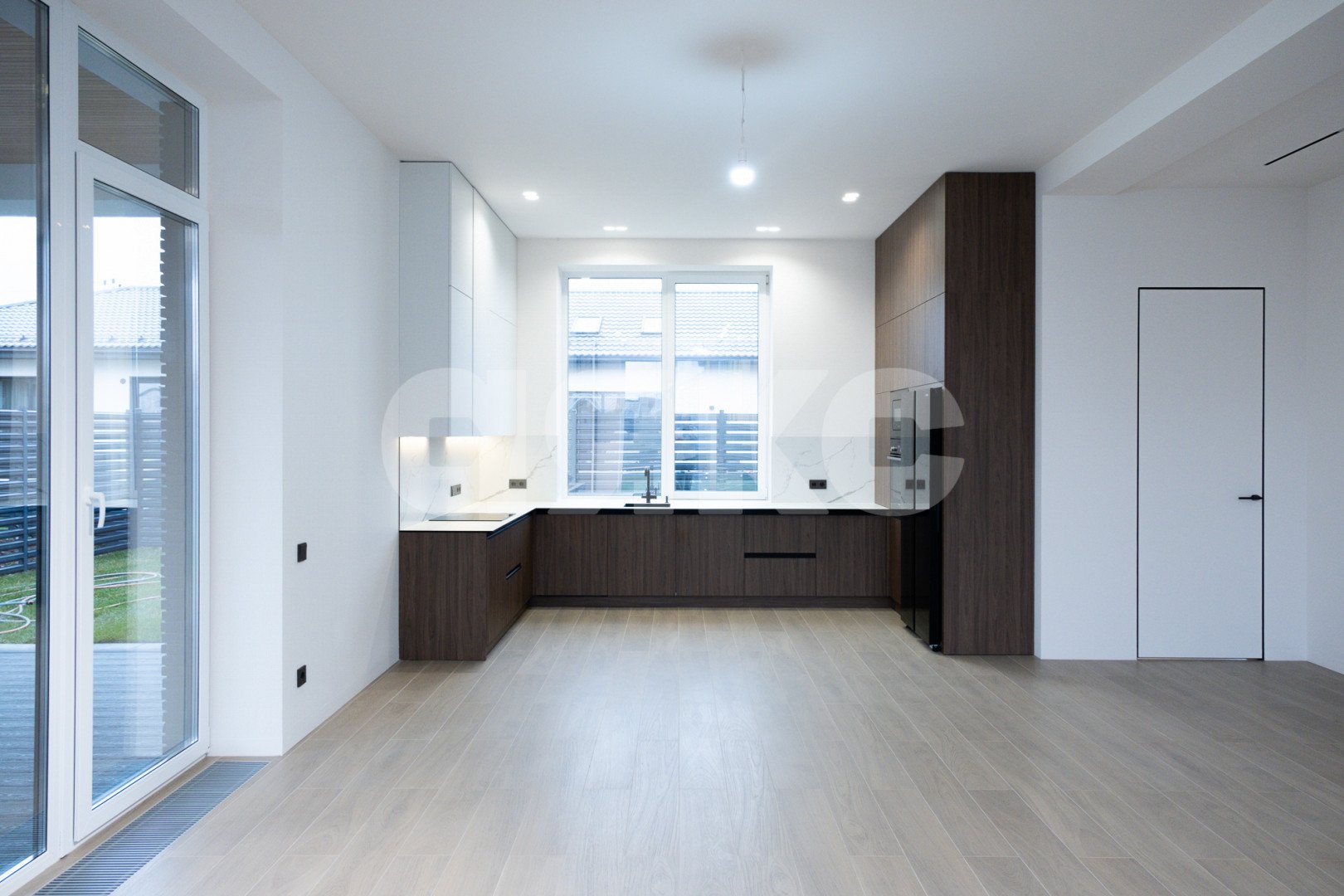 Фото №4: Коттедж 190 м² + 6 сот. - Аносино, КП Аносино парк, ул. Аллейная