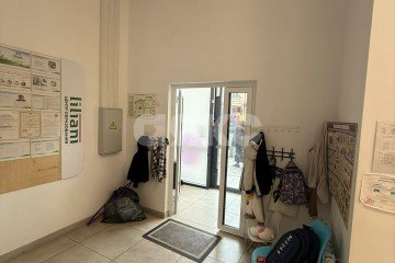 Фото №2: Коммерция 238 м² - Ростов-на-Дону, р. Кировский, ул. Максима Горького, 120