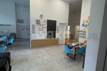 Фото №3: Коммерция 238 м² - Ростов-на-Дону, р. Кировский, ул. Максима Горького, 120