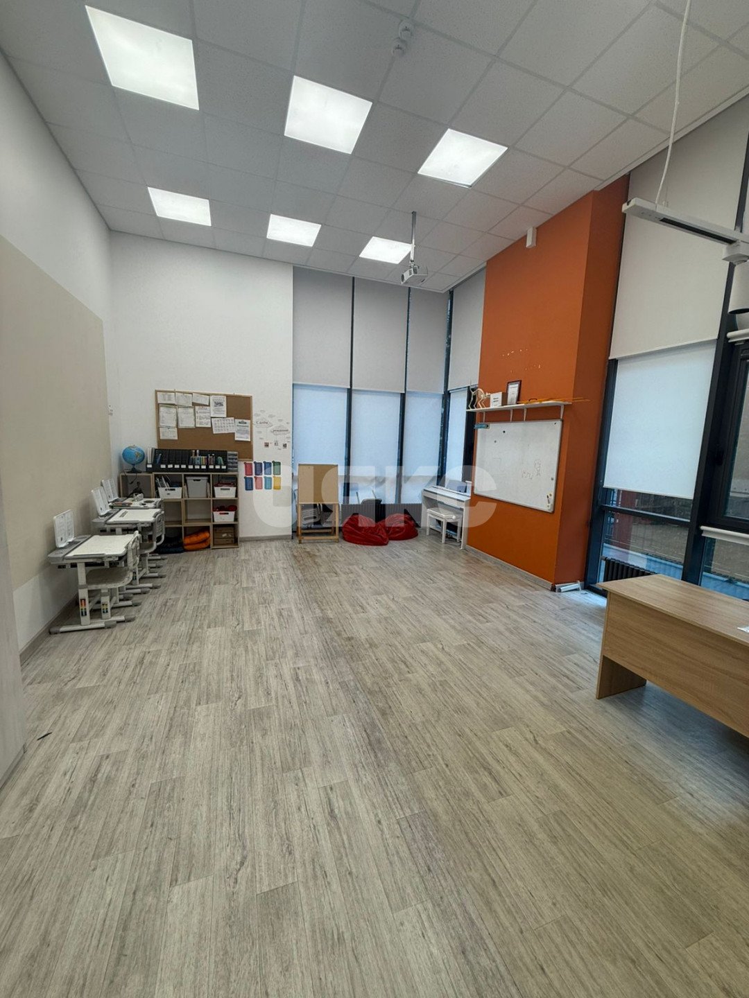 Фото №9: Коммерция 238 м² - Ростов-на-Дону, Кировский, ул. Максима Горького, 120