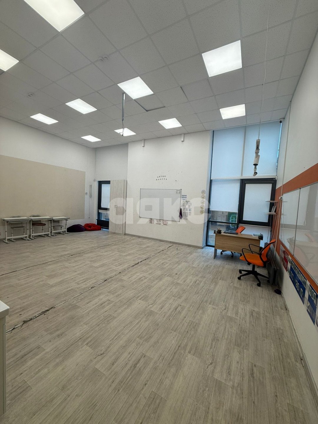 Фото №10: Коммерция 238 м² - Ростов-на-Дону, Кировский, ул. Максима Горького, 120