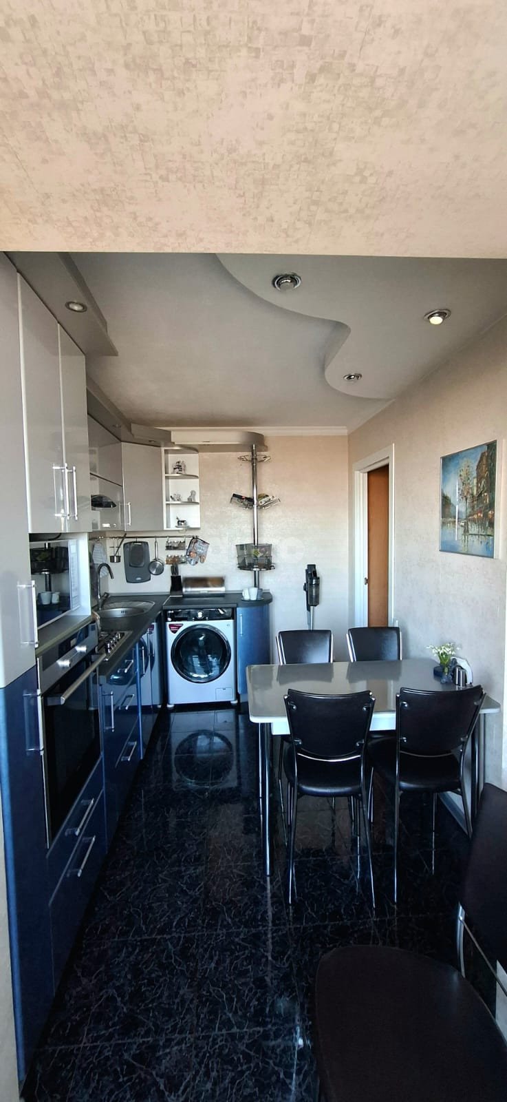 Фото №2: 2-комнатная квартира 56 м² - Майкоп, квартал Черёмушки, ул. Пионерская, 417