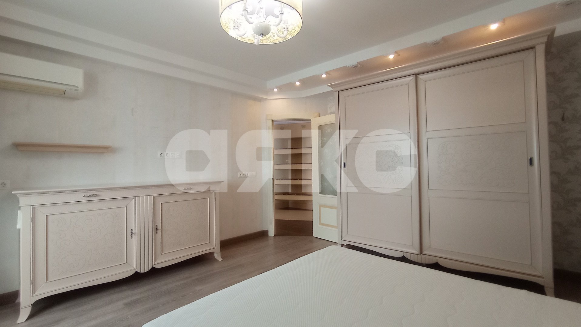 Фото №7: 3-комнатная квартира 124 м² - Мариуполь, Жовтневый, ул. Бахчиванджи, 5Б