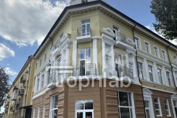 Фото №1: Коммерция 140 м² - Мариуполь, р. Жовтневый, пр-кт Ленина, 40