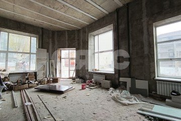 Фото №2: Коммерция 140 м² - Мариуполь, р. Жовтневый, пр-кт Ленина, 40