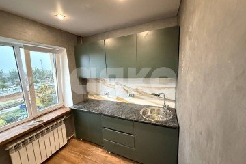 Фото №2: 3-комнатная квартира 50 м² - Мариуполь, р. Жовтневый, пр-кт Ленина, 143