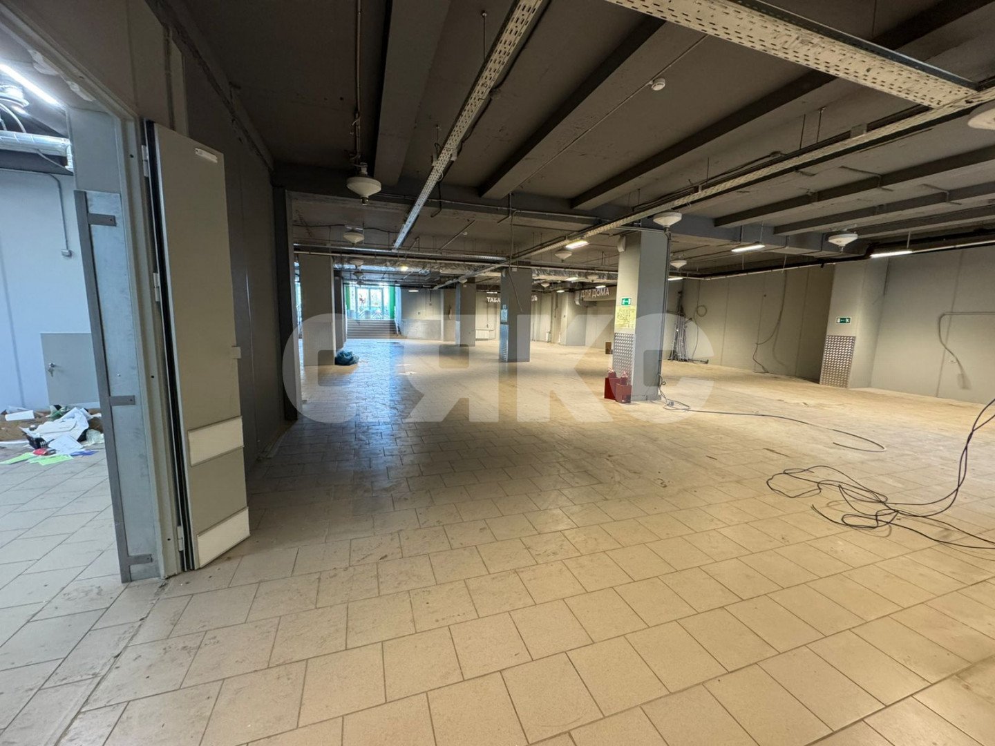 Фото №6: Коммерция 512 м² - Ростов-на-Дону, Западный, ул. Зорге, 9