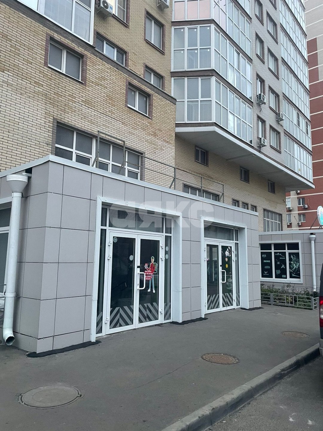 Фото №1: Коммерция 512 м² - Ростов-на-Дону, Западный, ул. Зорге, 9