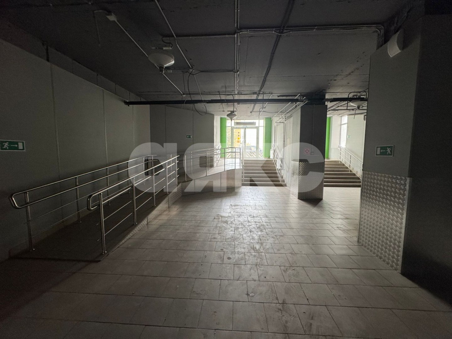 Фото №5: Коммерция 512 м² - Ростов-на-Дону, Западный, ул. Зорге, 9