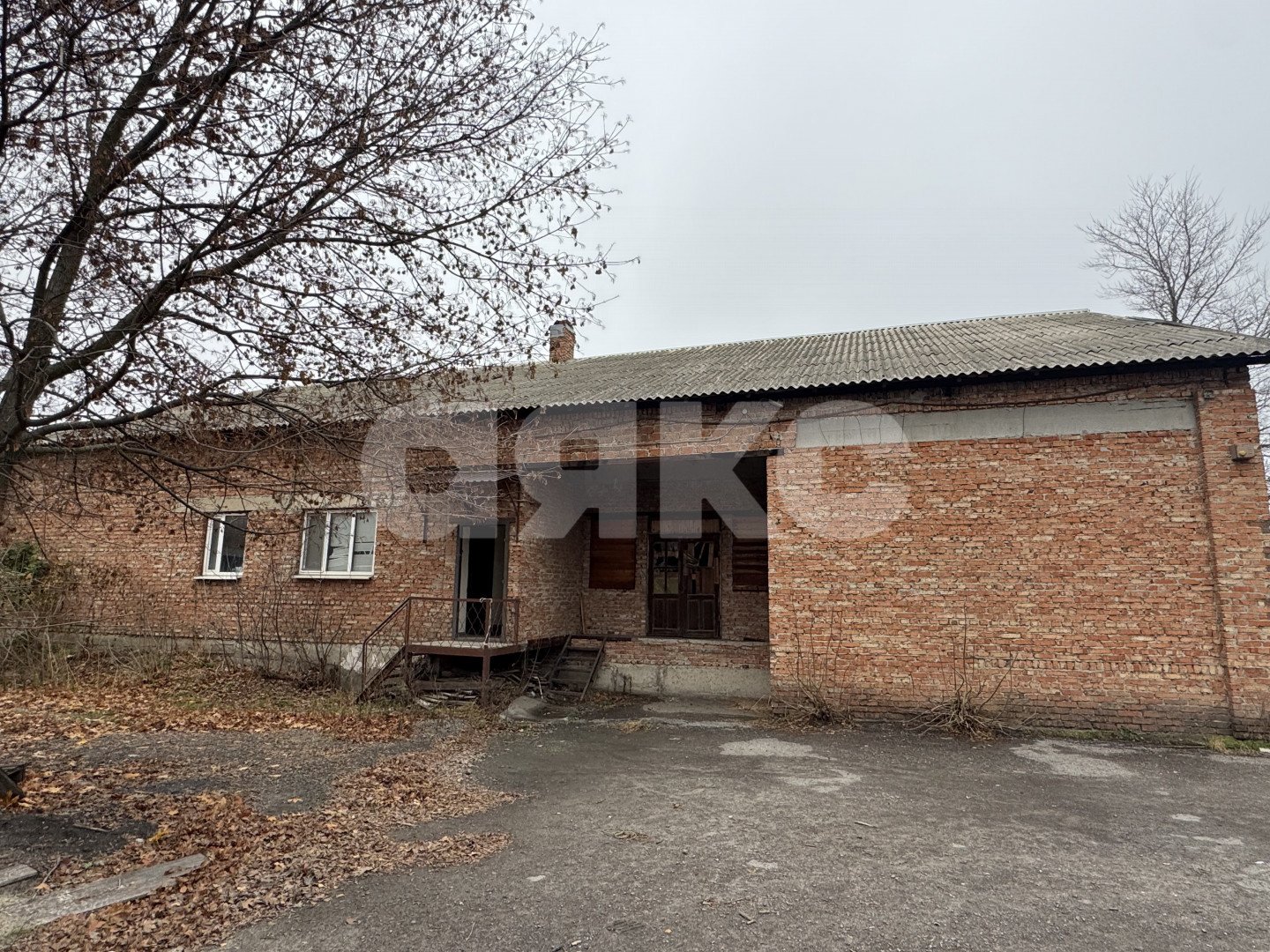 Фото №1: Коммерция 3582 м² - Шахты, Октябрьский, пер. Байкальский, 56