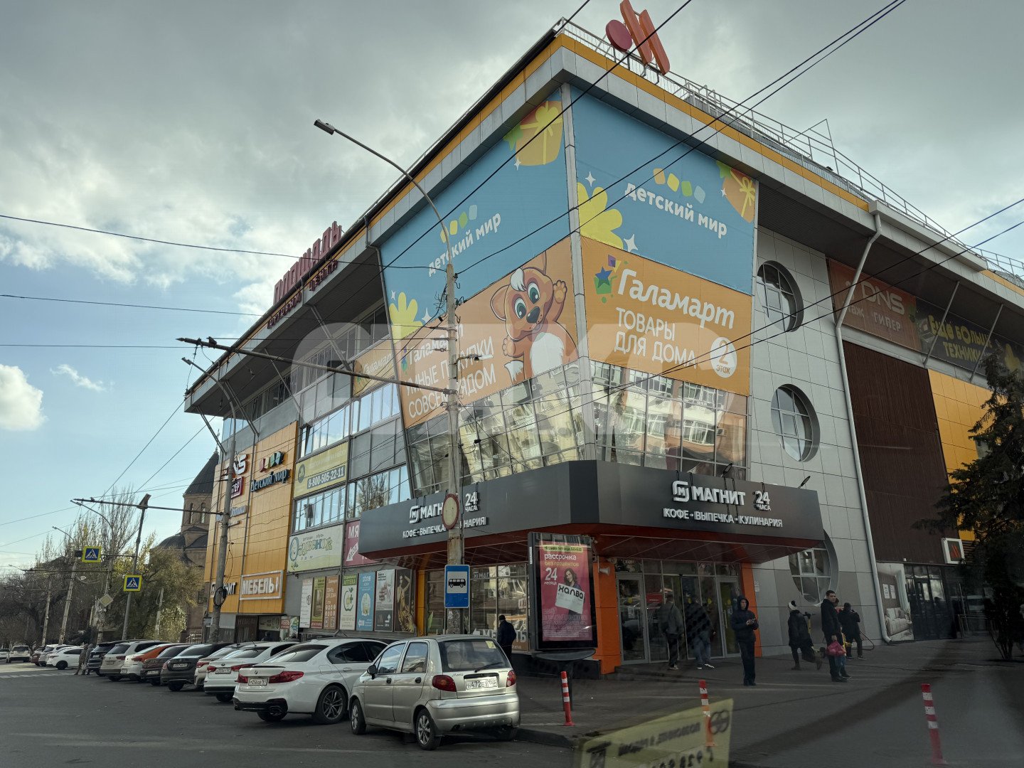 Фото №5: Коммерция 300 м² - Ростов-на-Дону, Нахичевань, ул. площадь Толстого, 6А