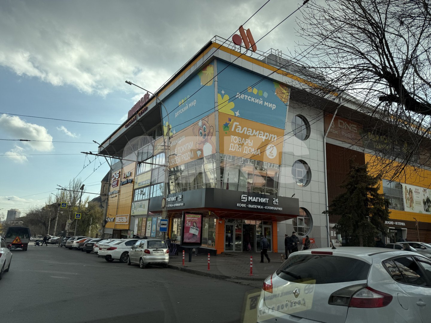 Фото №7: Коммерция 300 м² - Ростов-на-Дону, Нахичевань, ул. площадь Толстого, 6А