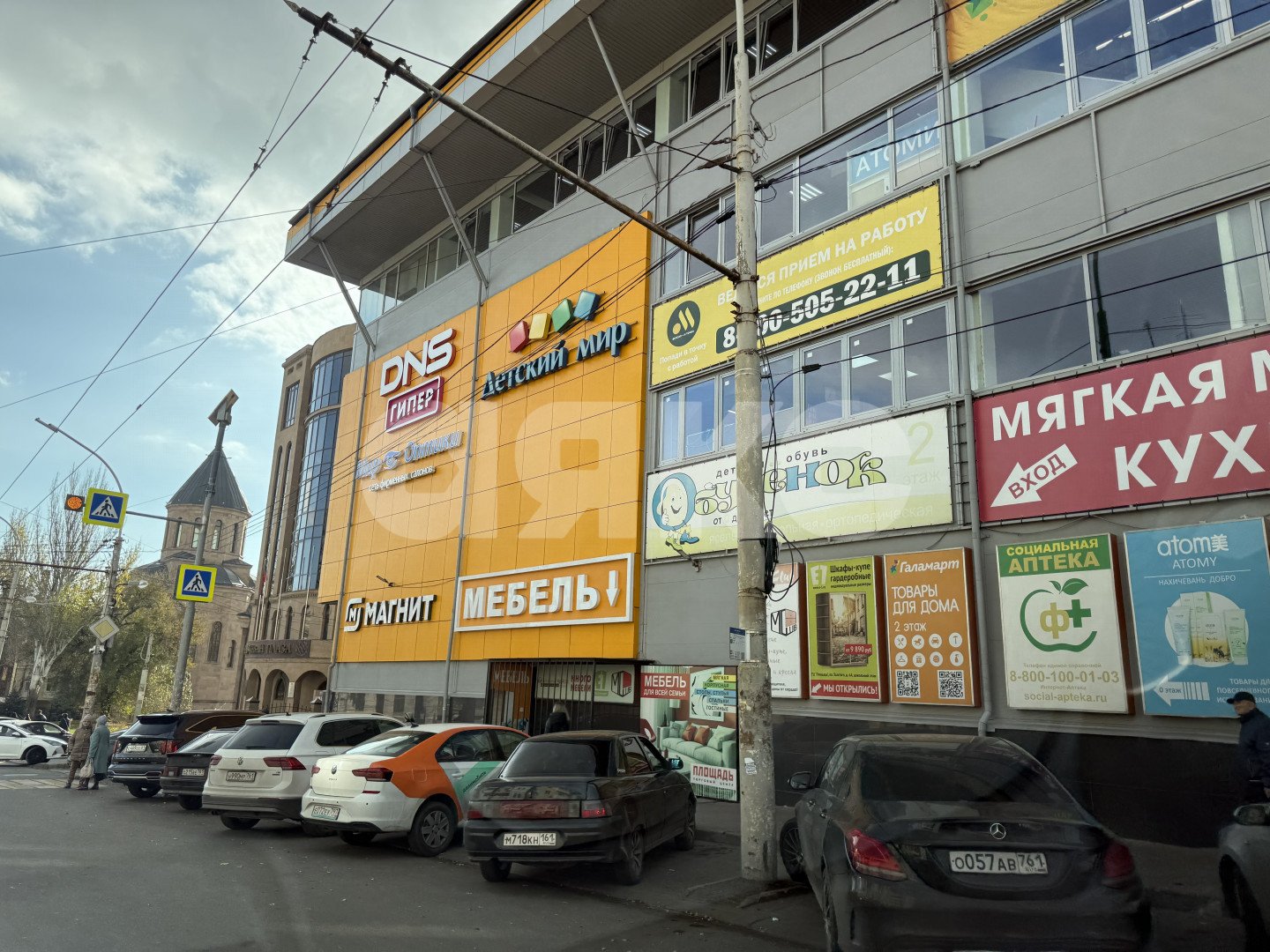 Фото №3: Коммерция 300 м² - Ростов-на-Дону, Нахичевань, ул. площадь Толстого, 6А