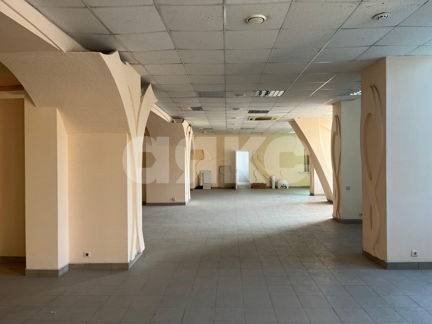 Фото №8: Коммерция 711 м² - Ростов-на-Дону, Сельмаш, пр-кт Сельмаш, 18