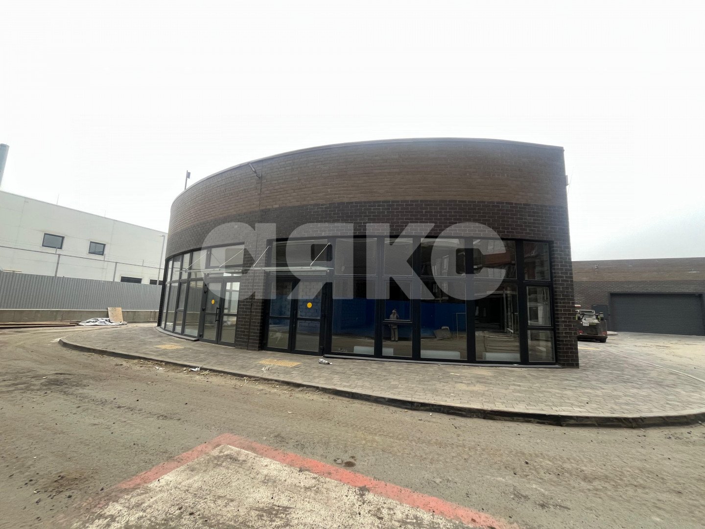 Фото №25: Коммерция 1900 м² - Ростов-на-Дону, Левенцовский, ул. Доватора, 251