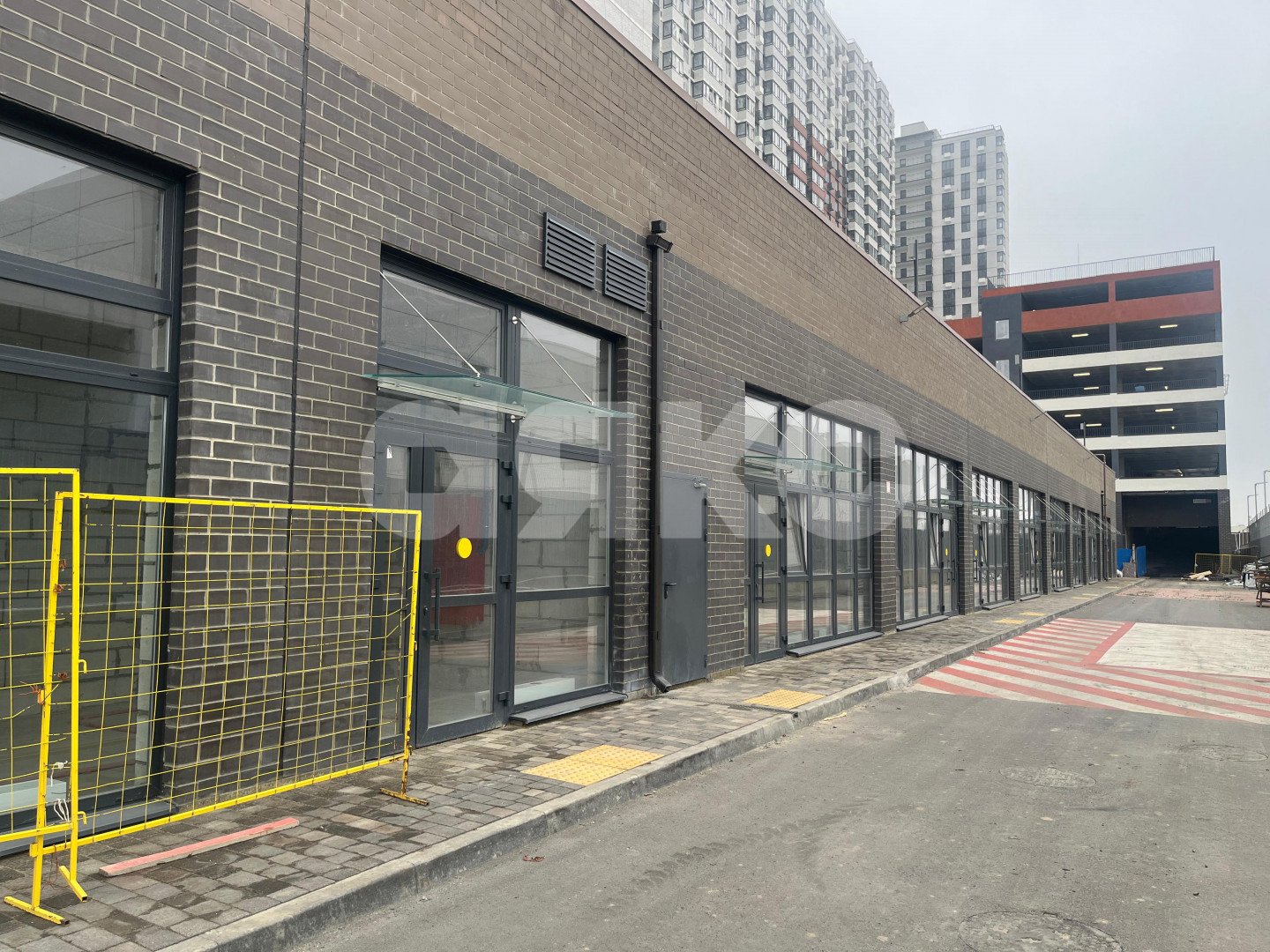 Фото №18: Коммерция 450 м² - Ростов-на-Дону, Левенцовский, ул. Доватора, 251