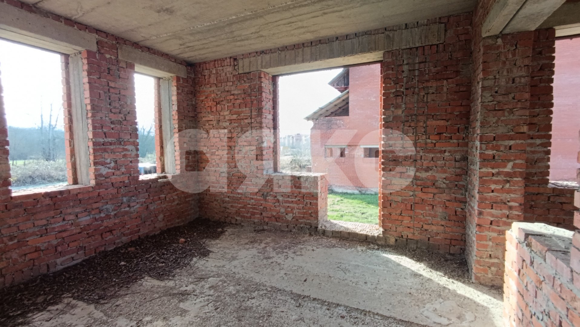 Фото №3: Дом 350 м² + 19.8 сот. - Саратовская, 13-й квартал, 5