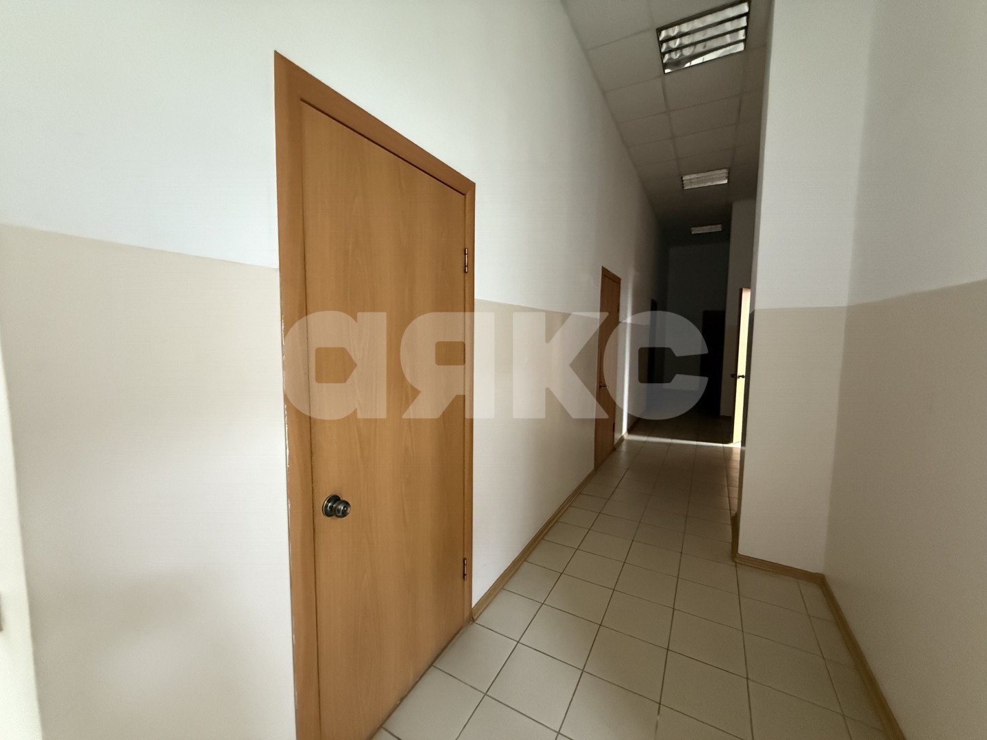 Фото №2: Коммерция 352 м² - Батайск, Восточный, ул. Шмидта, 9