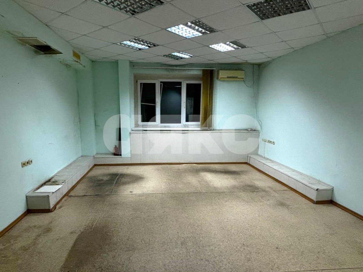 Фото №15: Коммерция 97 м² - Волгоград, Ворошиловский, ул. Огарёва, 1