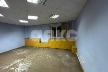 Фото №5: Коммерция 97 м² - Волгоград, р. Ворошиловский, ул. Огарёва, 1