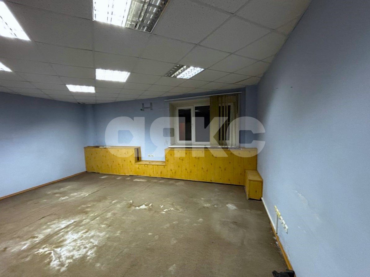 Фото №5: Коммерция 97 м² - Волгоград, Ворошиловский, ул. Огарёва, 1