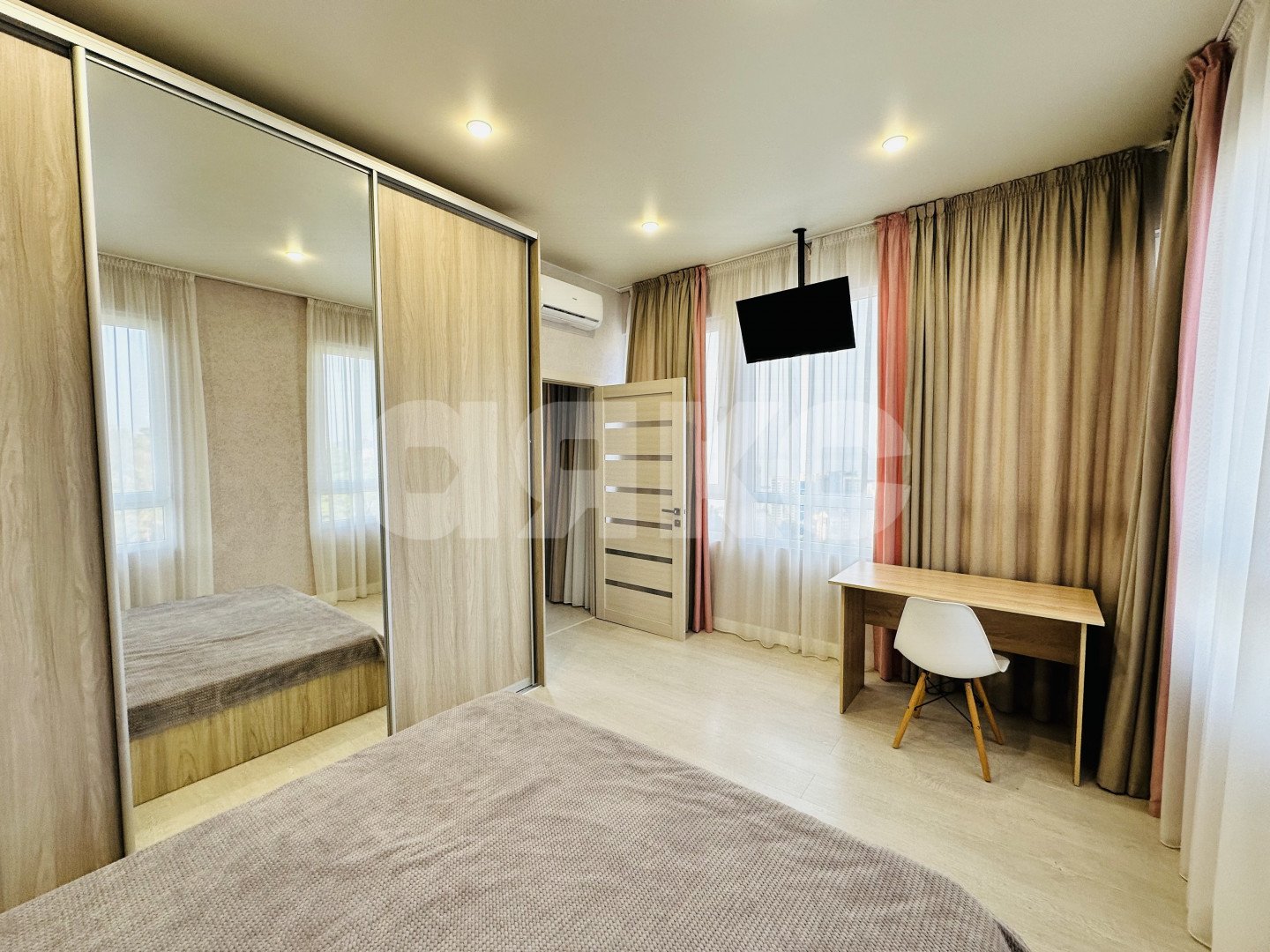 Фото №11: 1-комнатная квартира 39 м² - Сочи, Центральный, пер. Горный, 5