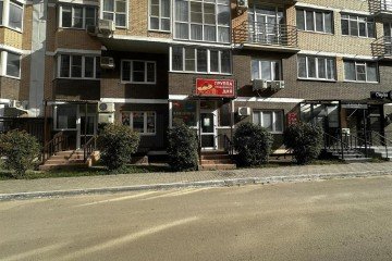 Фото №1: Торговое помещение 60 м² - Краснодар, мкр. Солнечный, ул. Архитектора Петина, 16