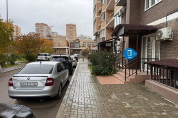 Фото №3: Торговое помещение 85 м² - Краснодар, мкр. Солнечный, ул. Архитектора Петина, 16