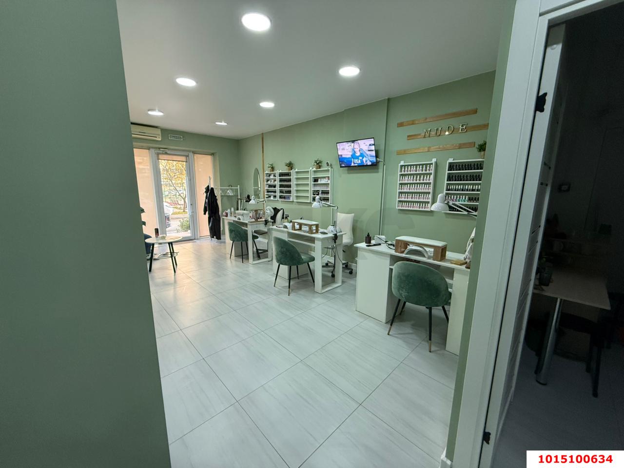 Фото №13: Торговое помещение 85 м² - Краснодар, Солнечный, ул. Архитектора Петина, 16