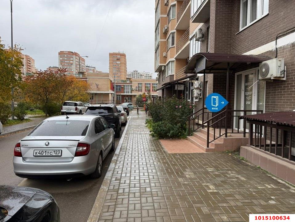 Фото №6: Торговое помещение 85 м² - Краснодар, Солнечный, ул. Архитектора Петина, 16