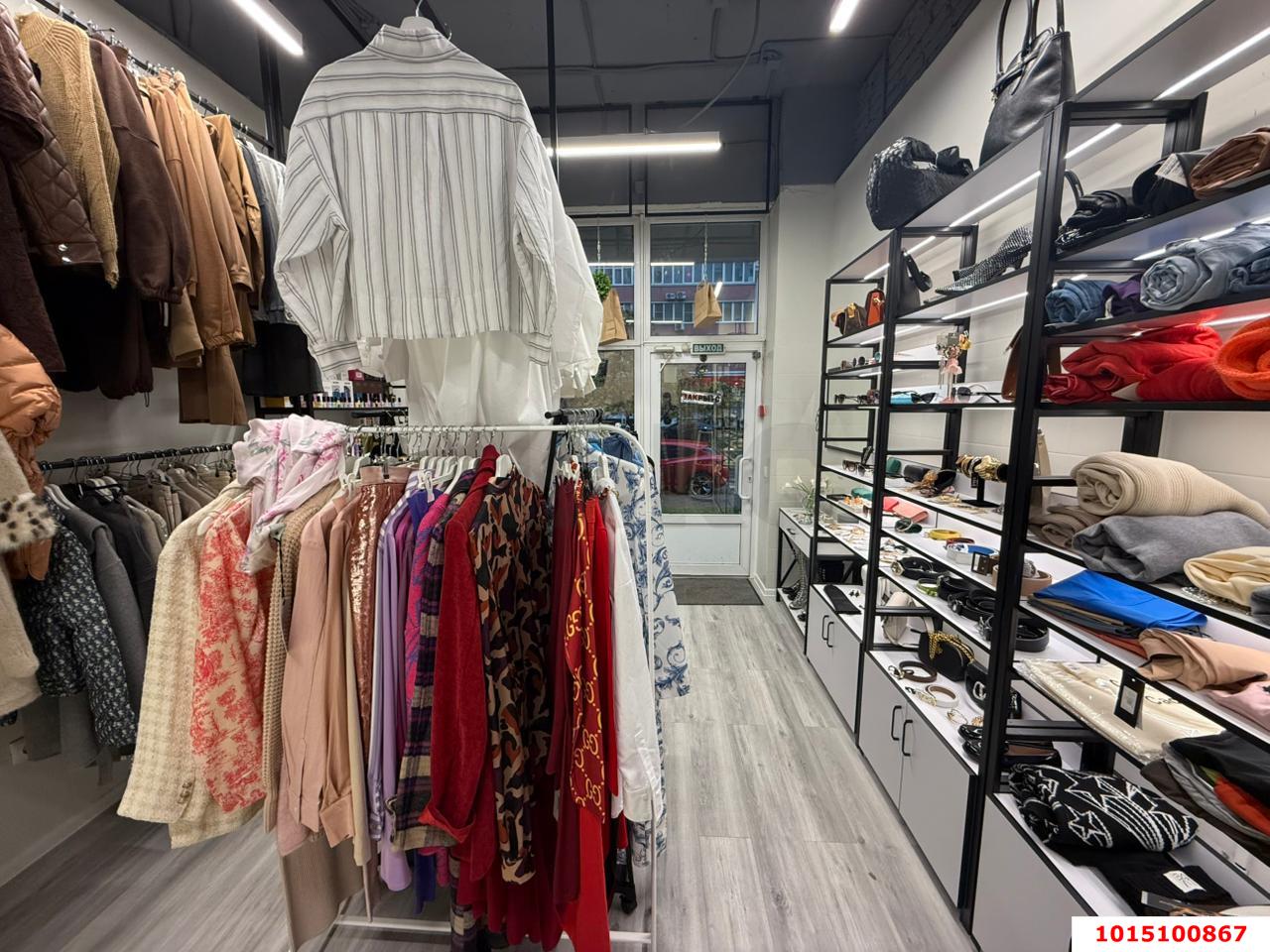 Фото №2: Торговое помещение 27 м² - Краснодар, Солнечный, ул. Казбекская, 16