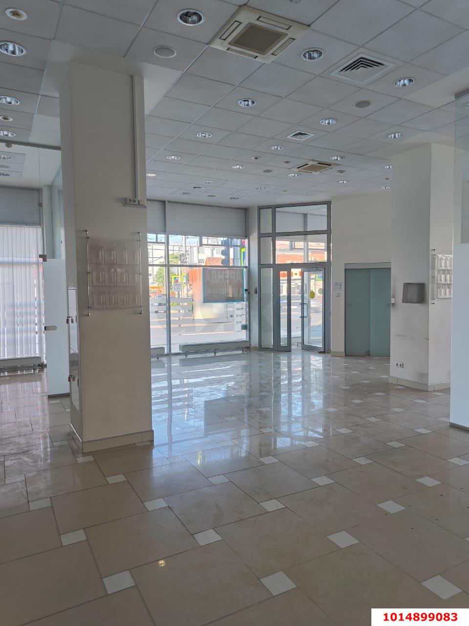 Фото №2: Торговое помещение 196 м² - Краснодар, Фестивальный, ул. Бабушкина, 166