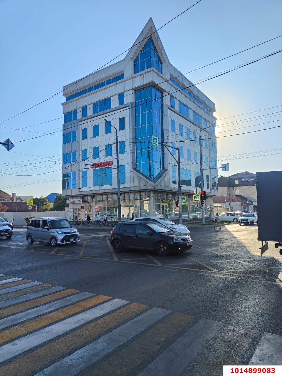 Фото №1: Коммерция 195 м² - Краснодар, Западный внутригородской округ, мкр. Фестивальный, ул. Бабушкина, 166