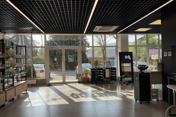 Фото №2: Торговое помещение 446 м² - Сочи, мкр. Заречный, ул. Пластунская, 94А/4