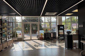 Фото №2: Торговое помещение 446 м² - Сочи, мкр. Заречный, ул. Пластунская, 94А/4