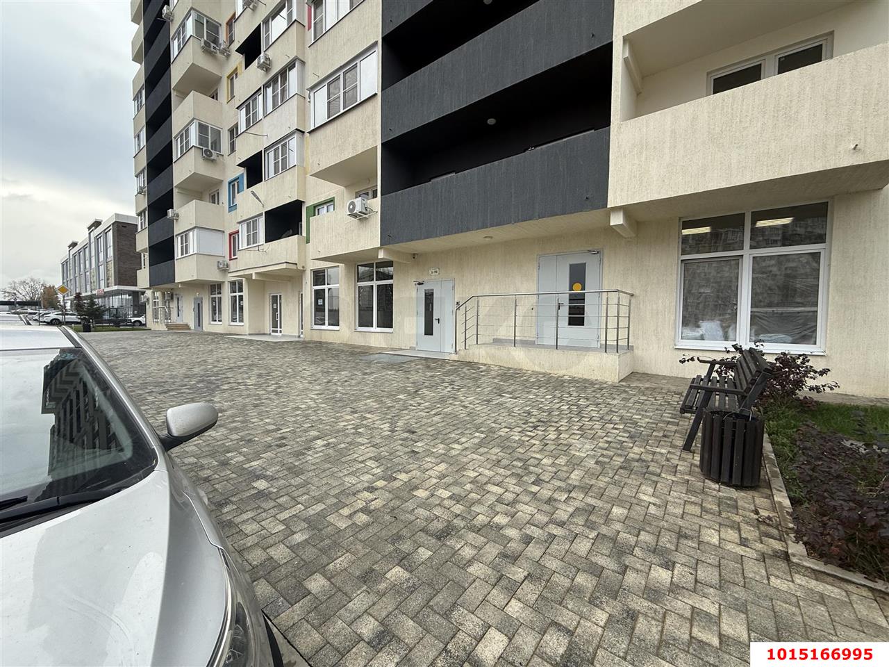 Фото №3: Торговое помещение 70 м² - Краснодар, жилой комплекс Южане