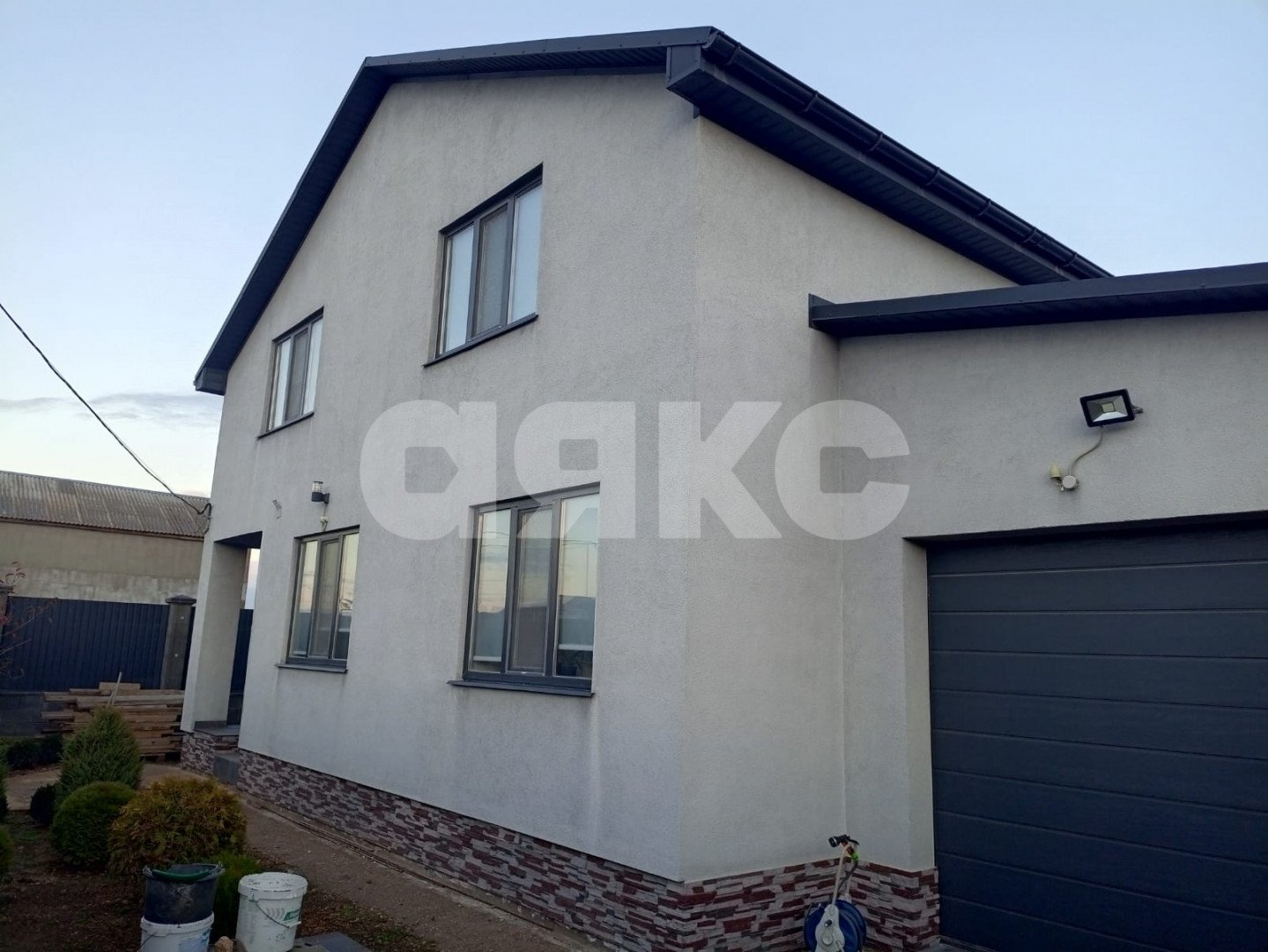 Фото №1: Дом 160 м² + 8 сот. - Ана-Юрт, ул. Омерова