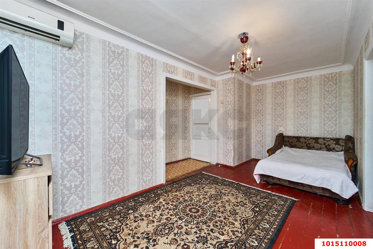 Фото №2: 2-комнатная квартира 40 м² - Краснодар, Центральный внутригородской округ, мкр. Завод Измерительных Приборов, ул. Колхозная, 67