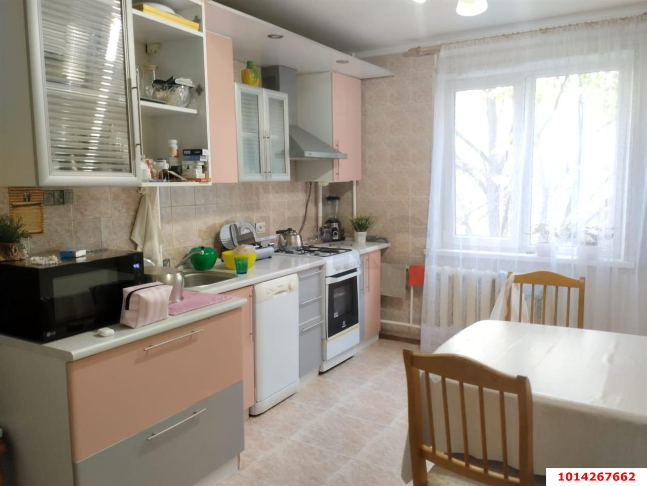 Фото №1: 3-комнатная квартира 77 м² - Краснодар, Краевая Клиническая Больница, ул. Черкасская, 43