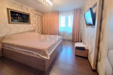 Фото №3: 3-комнатная квартира 100 м² - Краснодар, мкр. Юбилейный, ул. Рождественская набережная, 51