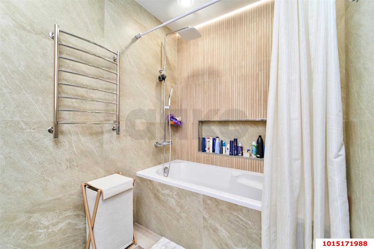 Фото №9: 2-комнатная квартира 74 м² - Краснодар, жилой комплекс Фамилия, ул. Старокубанская, 124