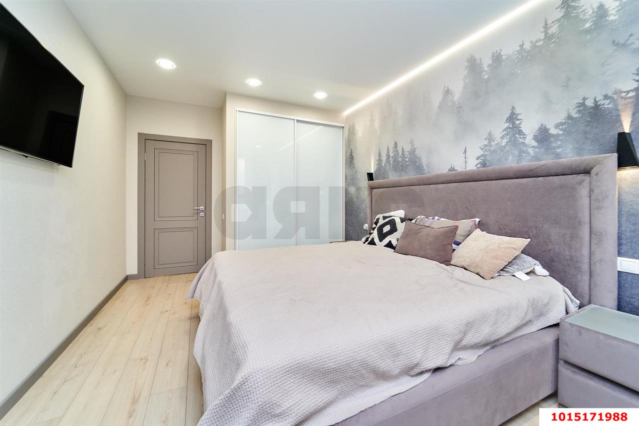 Фото №7: 2-комнатная квартира 74 м² - Краснодар, жилой комплекс Фамилия, ул. Старокубанская, 124