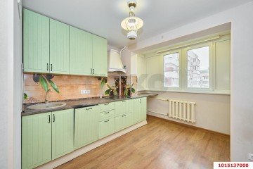 Фото №1: 3-комнатная квартира 94 м² - Краснодар, мкр. Юбилейный, б-р Платановый, 19/1