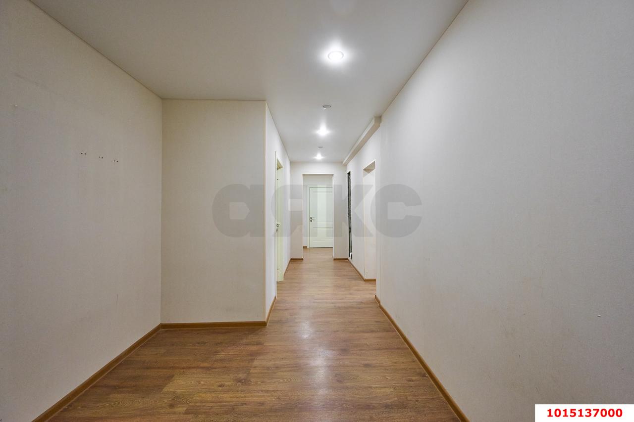 Фото №10: 3-комнатная квартира 111 м² - Краснодар, Юбилейный, б-р Платановый, 19/1