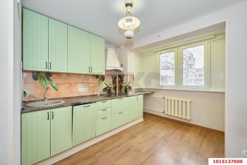 Фото №1: 3-комнатная квартира 111 м² - Краснодар, мкр. Юбилейный, б-р Платановый, 19/1