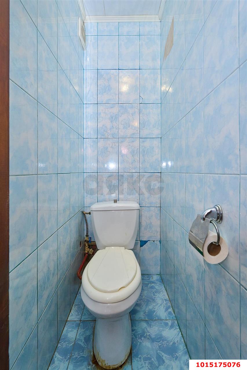 Фото №10: 3-комнатная квартира 53 м² - Краснодар, Центральный внутригородской округ, мкр. Центральный, ул. Коммунаров, 205