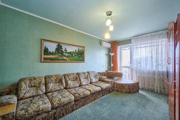 Фото №1: 3-комнатная квартира 53 м² - Краснодар, мкр. Центральный, ул. Коммунаров, 205