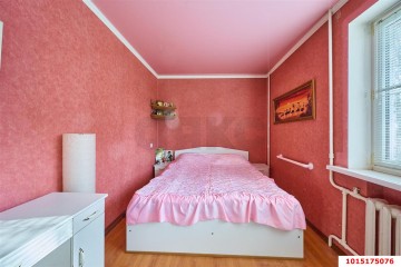 Фото №3: 3-комнатная квартира 53 м² - Краснодар, мкр. Центральный, ул. Коммунаров, 205