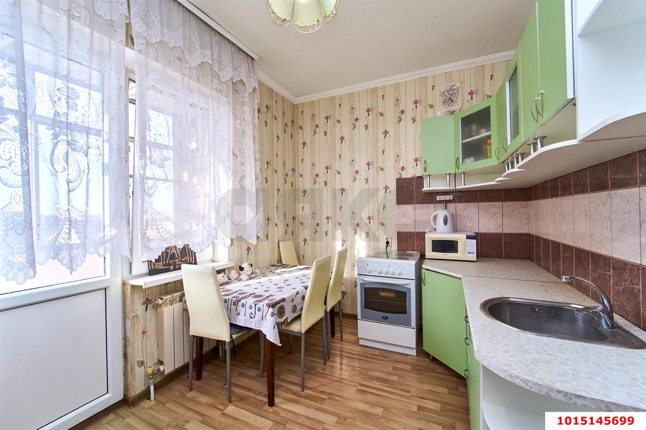 Фото №6: 1-комнатная квартира 38 м² - Краснодар, Прикубанский внутригородской округ, Калинино, мкр. Завод Радиоизмерительных Приборов, ул. Григория Пономаренко, 29/6