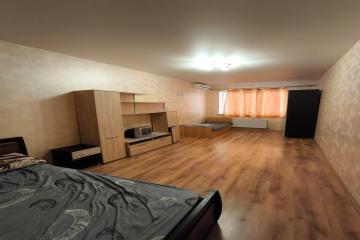 Фото №1: 1-комнатная квартира 42 м² - Краснодар, мкр. Музыкальный, ул. имени И.И. Дунаевского, 11